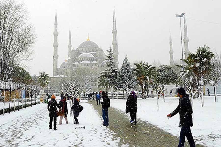 Стамбул снегопад