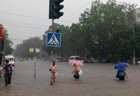 Дождь в Симферополе