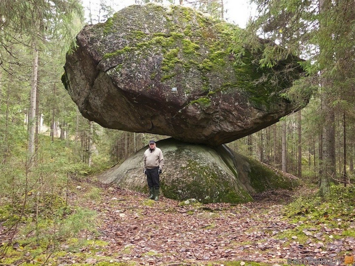 Камень Куммакиви Финляндия