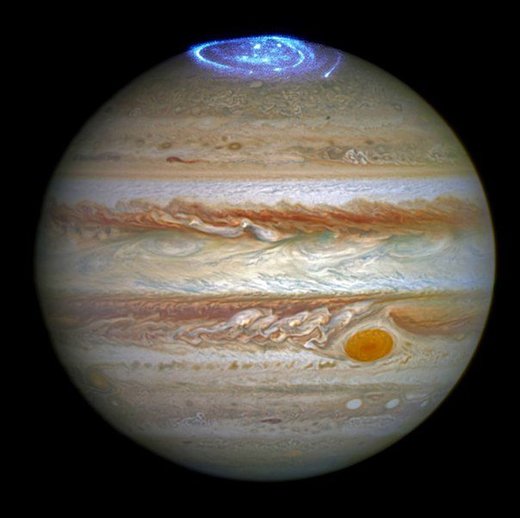 Полярное сияние на Юпитере (снимок телескопа Хаббл. 27.06.2016)