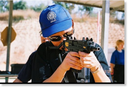 Дарья Асламова в Международной Академии безопасности в Израиле 15 лет назад