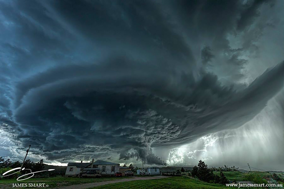 South Dakota supercell near Blackhawk on June 1st 2015