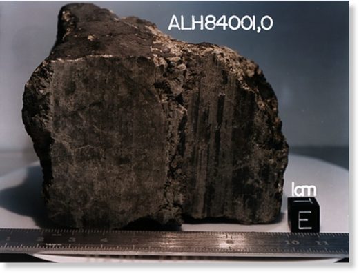 Метеорит ALH84001 /  NASA