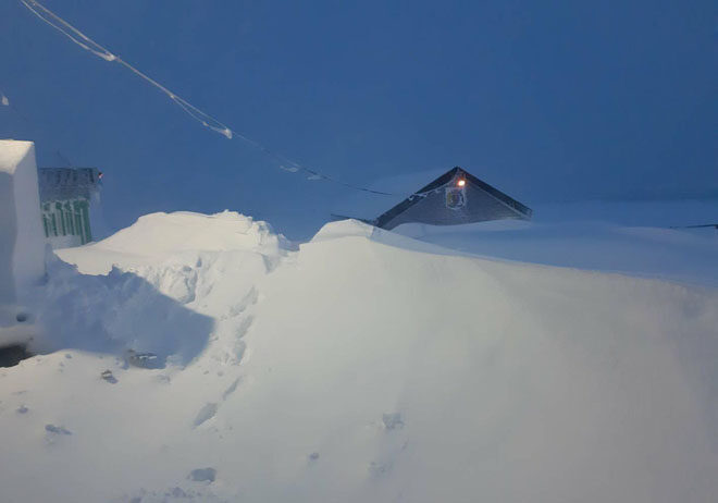 Украинская антарктическая станция «Академик Вернадский» утонула в снегу