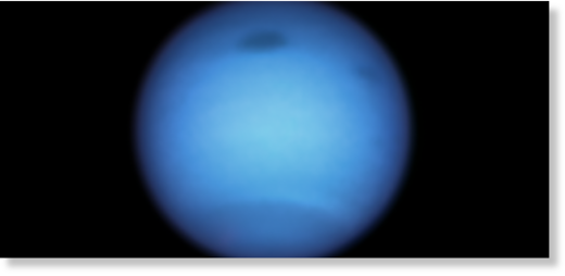 Темный вихрь на Нептуне непредсказуемо изменил направление