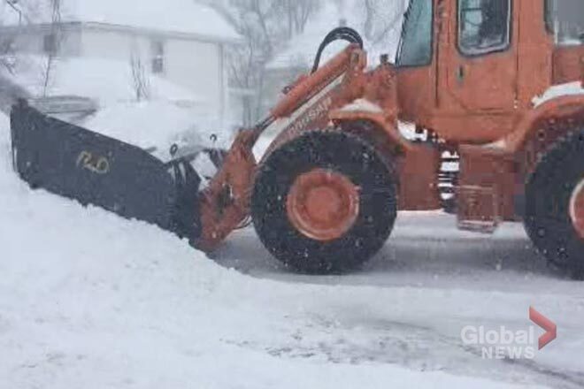В канадской провинции Новая Шотландия намело 25 см снега: обесточены тысячи домов