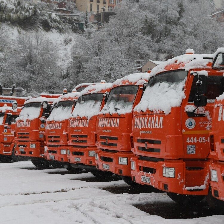 Снегопад в Сочи 18 февраля 2021: Страшная красота, но беда для водителей и пешеходов