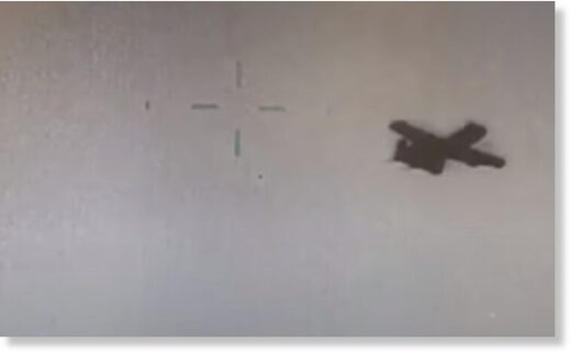 Сотрудник Министерства национальной безопасности США опубликовал секретные видео с НЛО