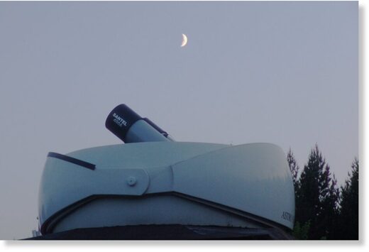 Робот-телескоп «Мастер» установили в 2008 году, чтобы практически непрерывно мониторить астрономические объекты