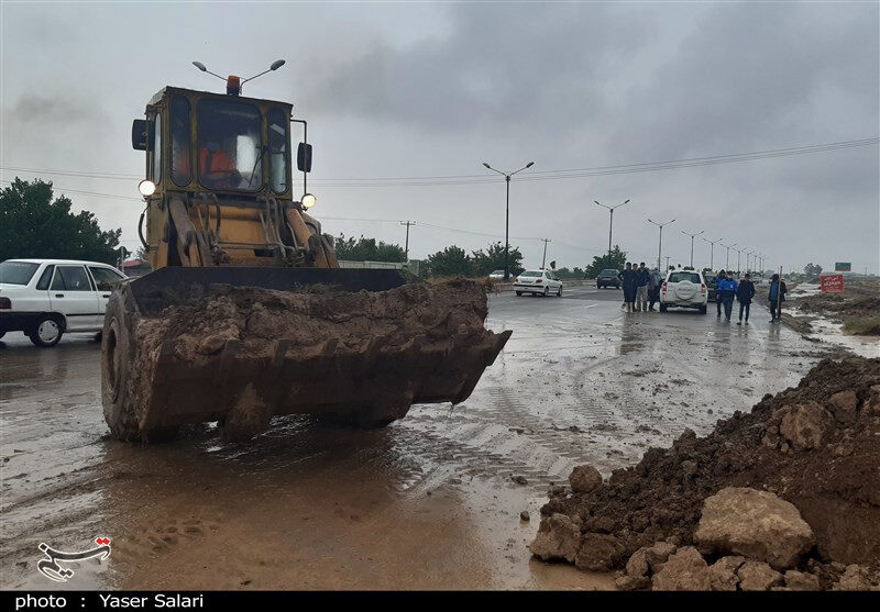Наводнения в Иране: 6 человек погибли, 2 пропали без вести