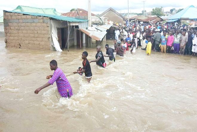 Разрушительные наводнения в Нигере стали причиной смерти десятков человек