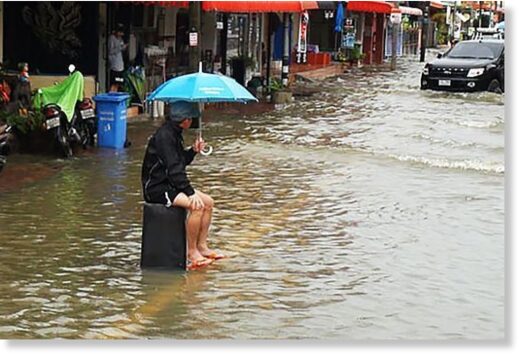 Тайский город Паттайю захлестнул паводок, местами глубина воды превышала 1 м
