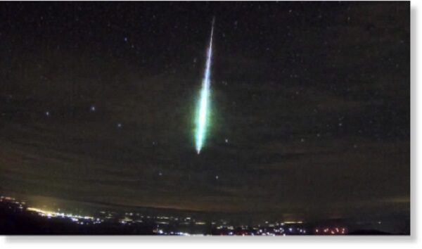 Падение метеорита зафиксировали в небе над Испанией