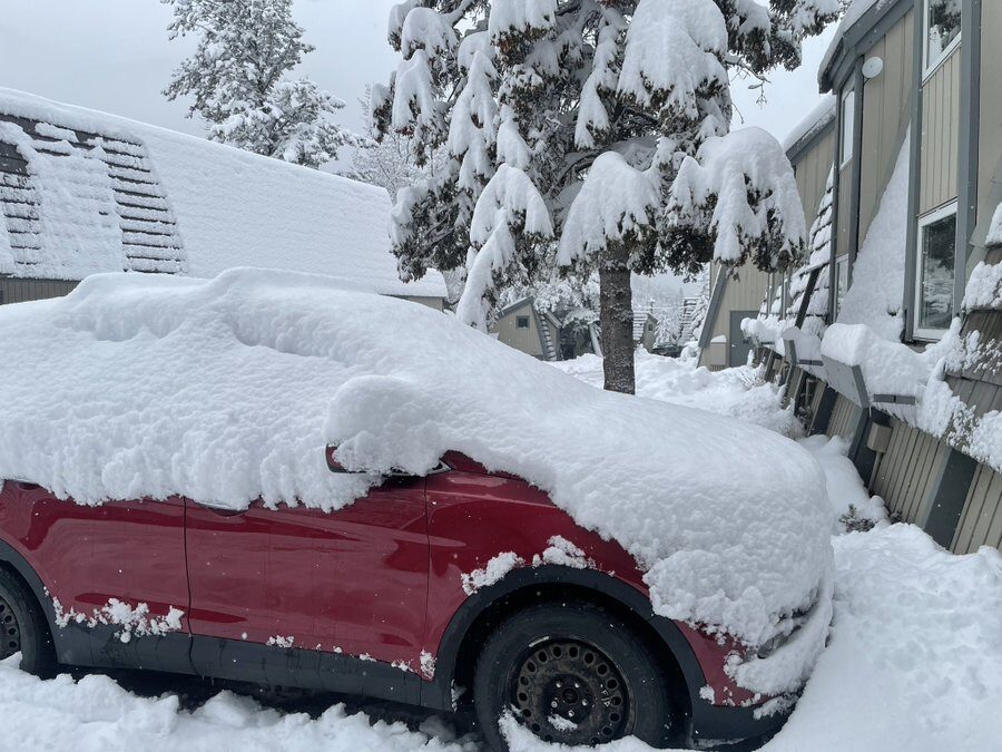 35 centimetres of snow in Banff, Alberta