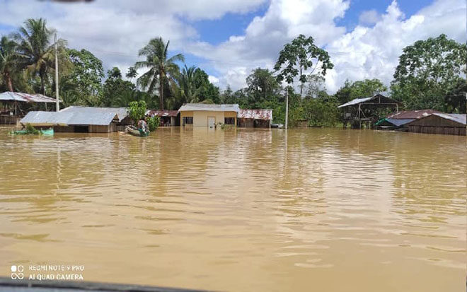 Тысячи людей пострадали от катастрофических наводнений в Колумбии