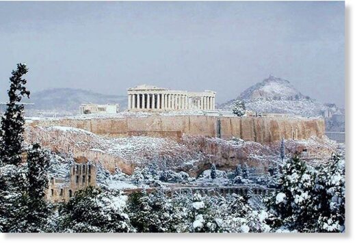 Похолодание и снег по всей стране, местами в Аттике, Греция