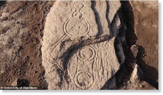Таинственный пиктский камень с изображением абстрактных символов найден на фермерском поле в Ангусе