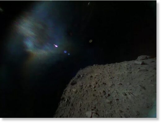 Фотография, сделанная зондом Rover-1B почти сразу после отделения от автоматической межпланетной станции 