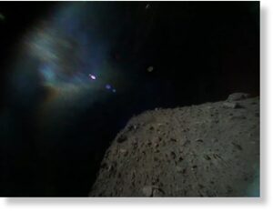 Фотография, сделанная зондом Rover-1B почти сразу после отделения от автоматической межпланетной станции 