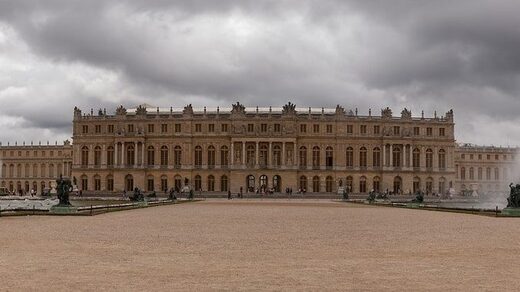 Загадочная тайна "Версальского инцидента", связанного с путешествием во времени