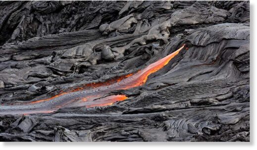 Ученые обнаружили необычное изменение магмы исландского вулкана