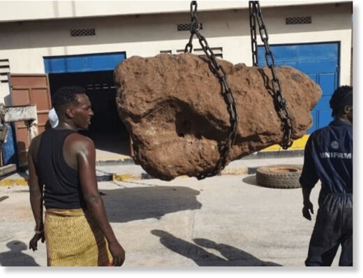 Метеорит Эль-Али, обнаруженный в Сомали в 2019 году