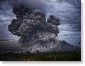 Ученый назвал возможную причину извержения вулканов на Камчатке