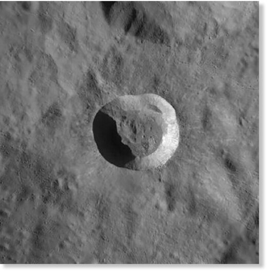 22-километровый кратер Джордано Бруно.