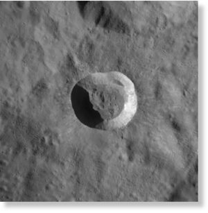 22-километровый кратер Джордано Бруно.